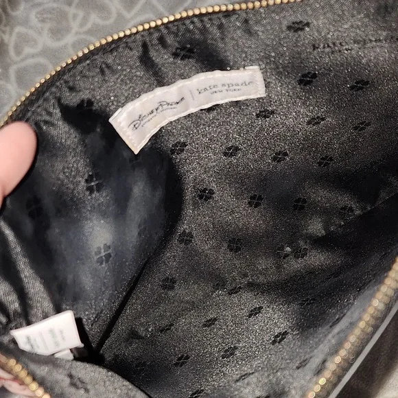 kate spade White & Red Minnie Mouse Polka Dot Wristlet Clutch - Picture 5 of 16